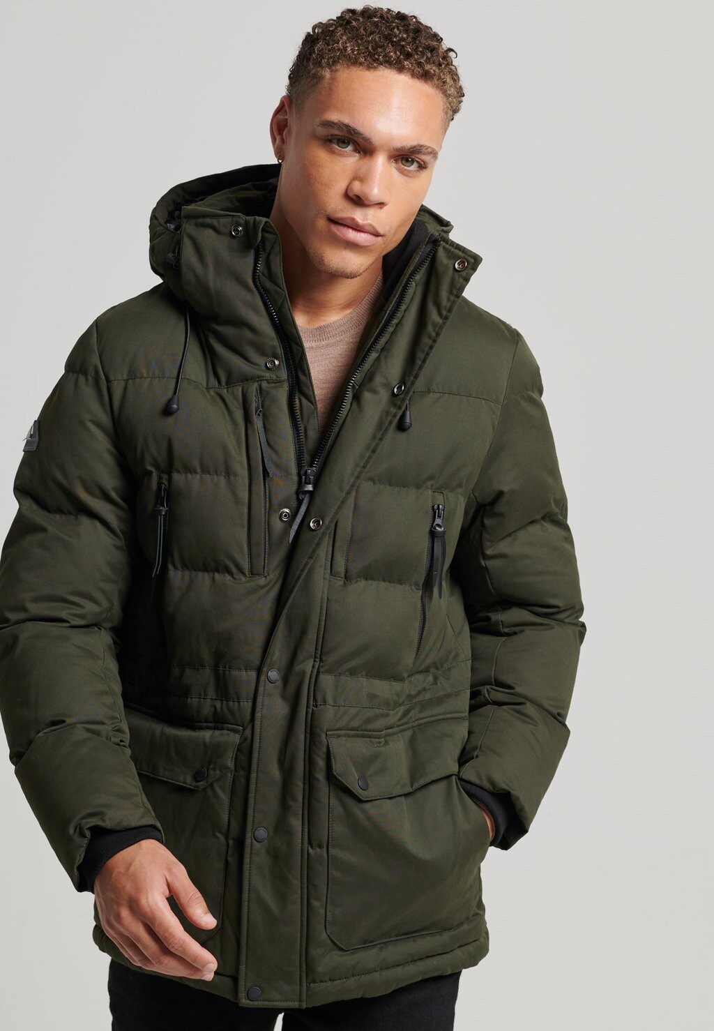 

Зимняя куртка Superdry, Черный