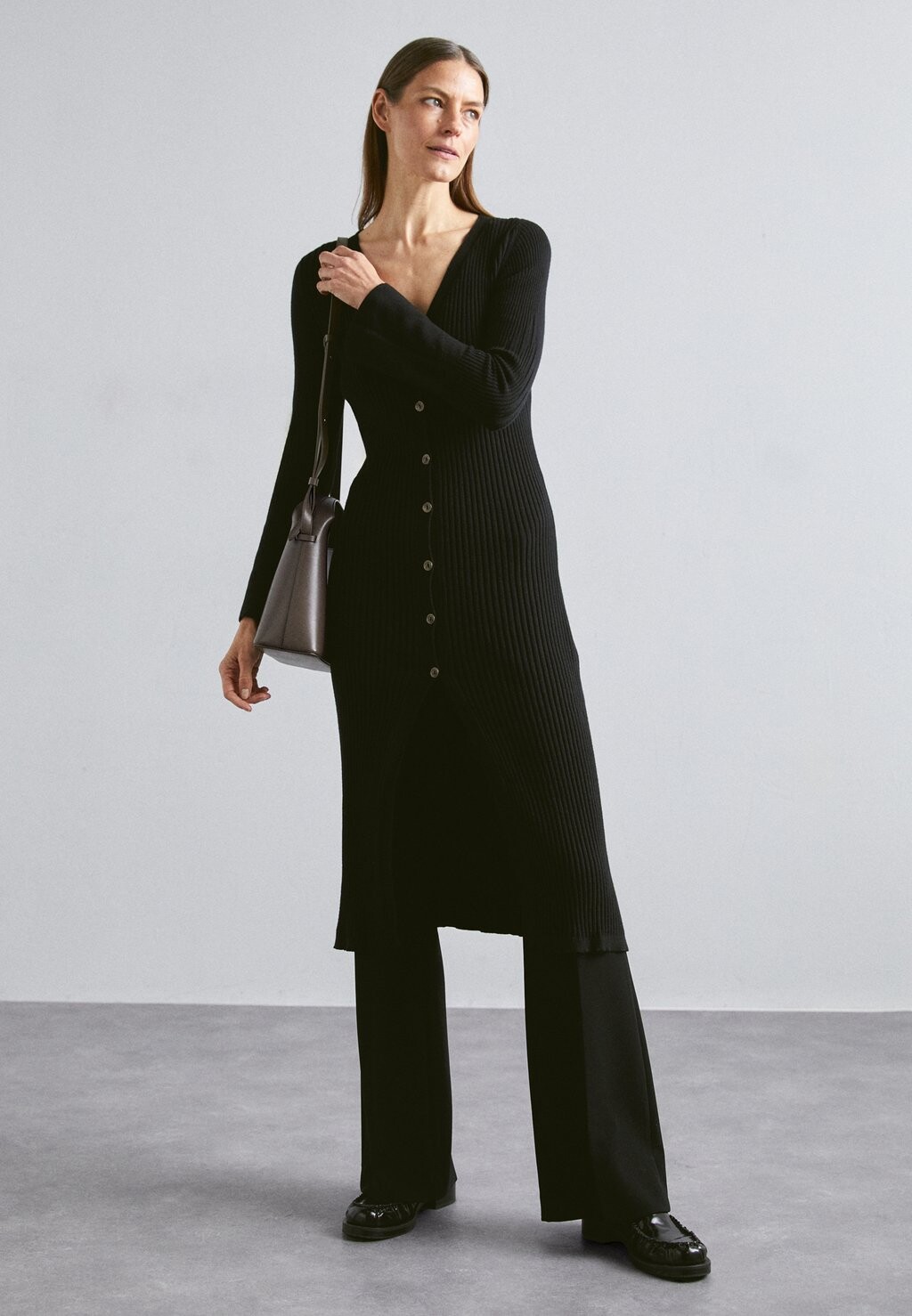 

Кардиган LONG CARDIGAN STUDIO ID, черный