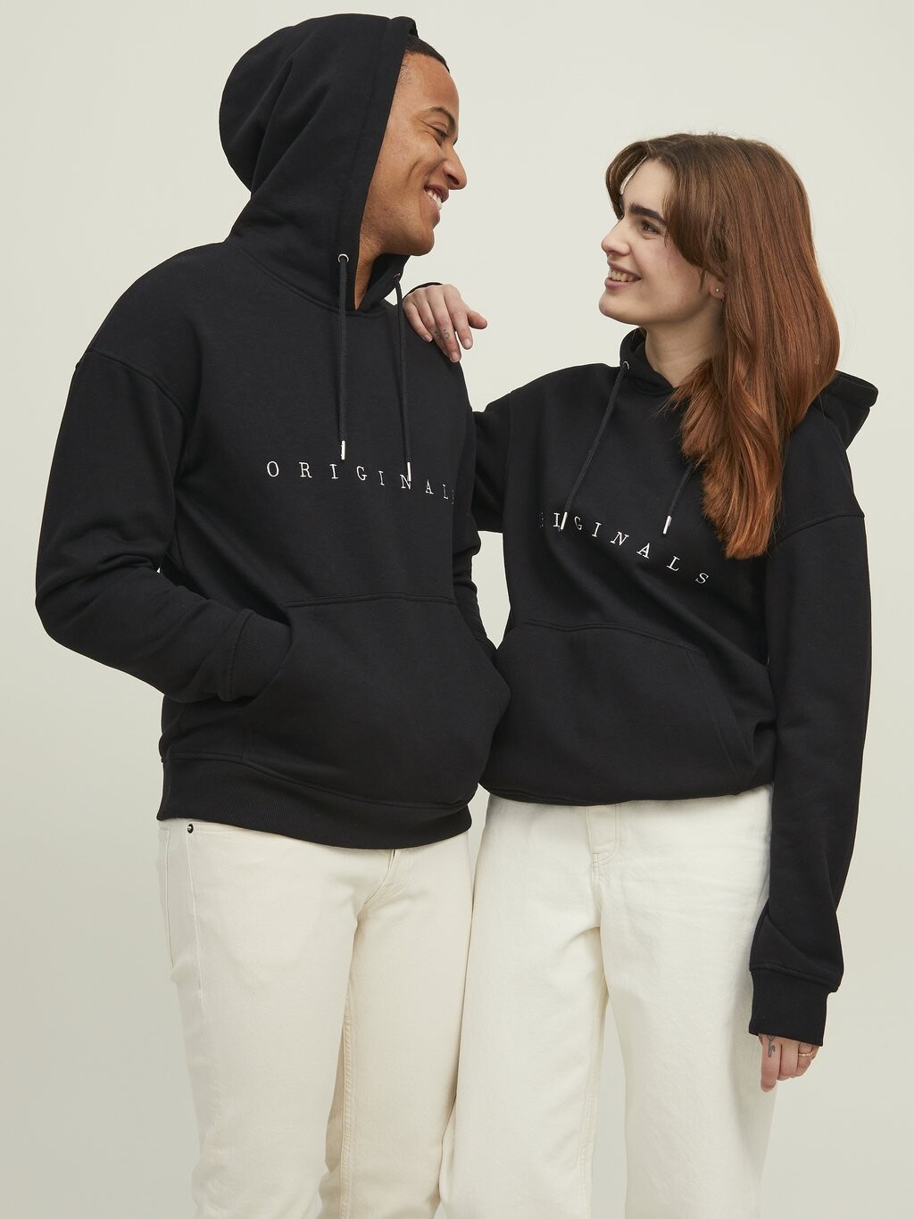 

Джемпер Jack & Jones, черный