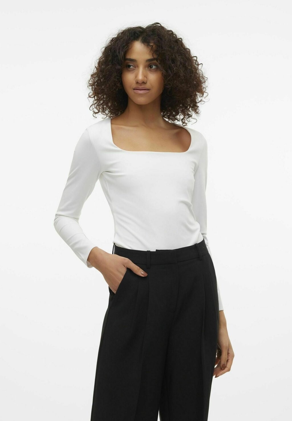 

Рубашка с длинным рукавом MILLION Vero Moda, цвет bright white