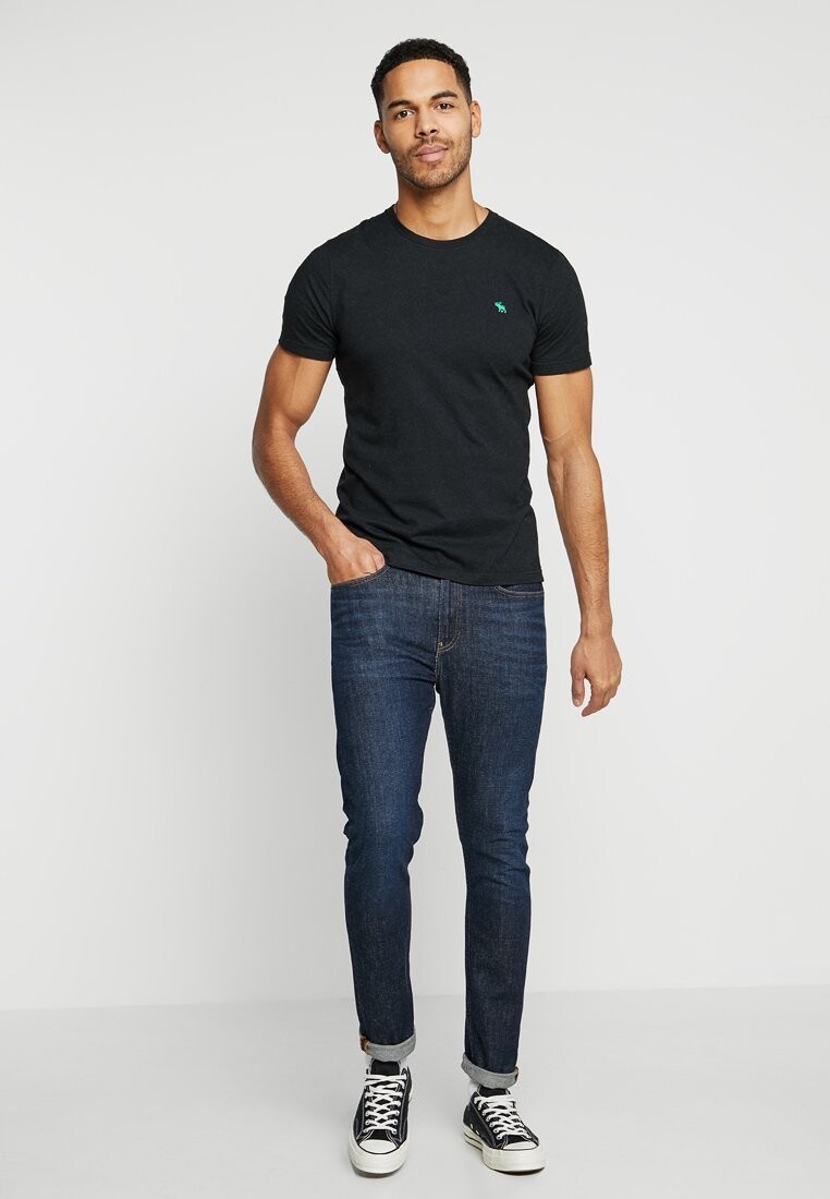 

Базовая футболка 3-Pack Icon Crew Tee Abercrombie & Fitch