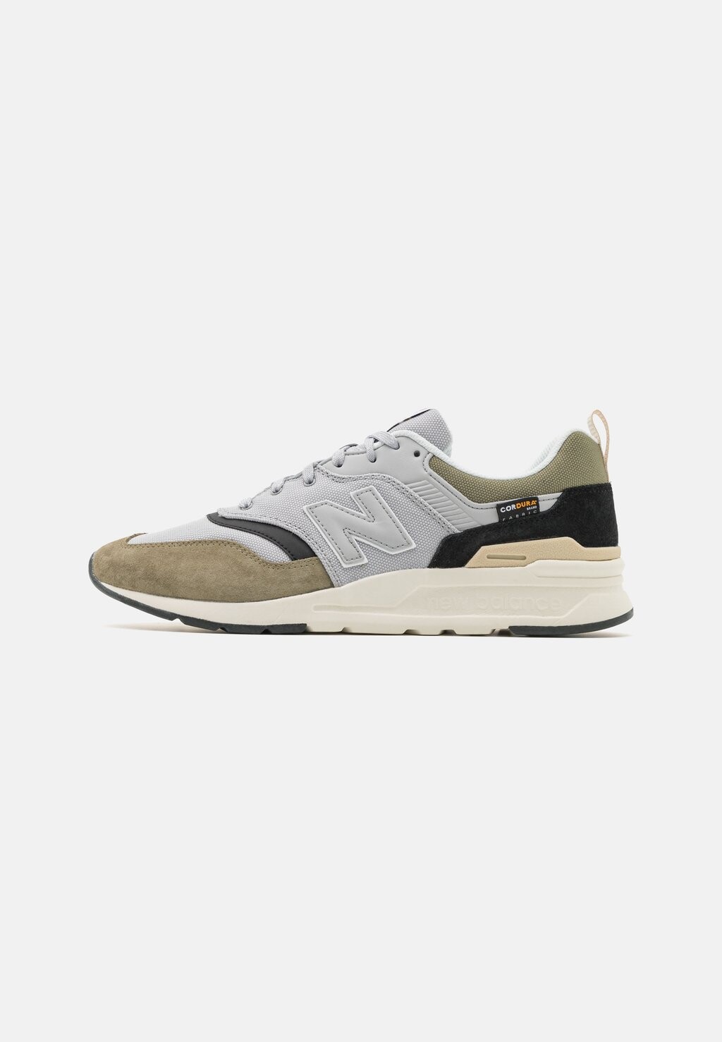 

Кроссовки New Balance