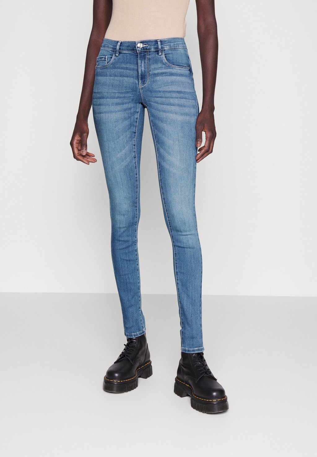 

Джинсы Skinny Fit ONLY Tall