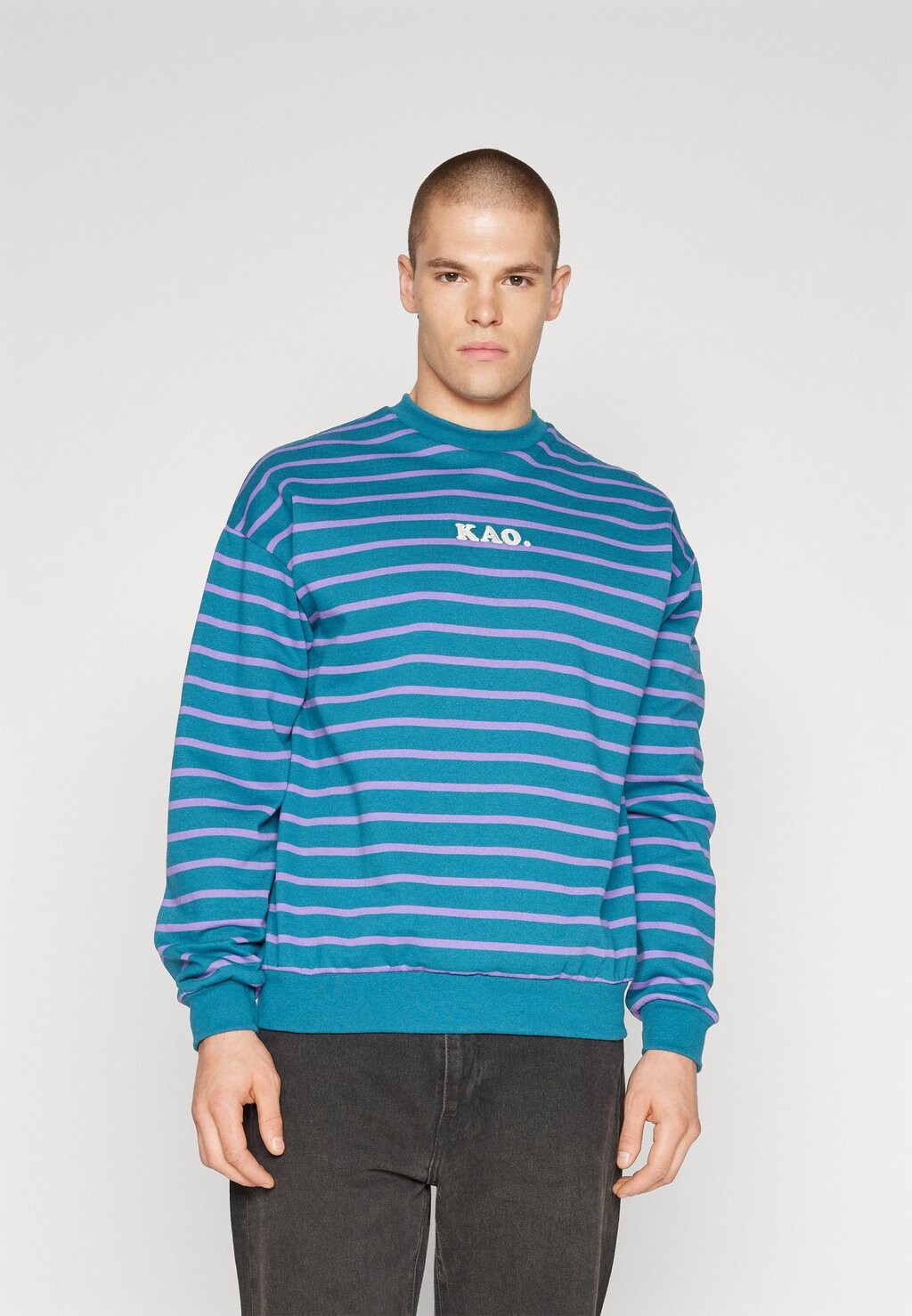 цена Толстовка CREW STRIPED KAO UNISEX Kaotiko, пряный