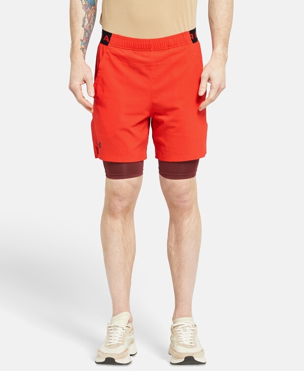 

Шорты для бега Under Armour, красный