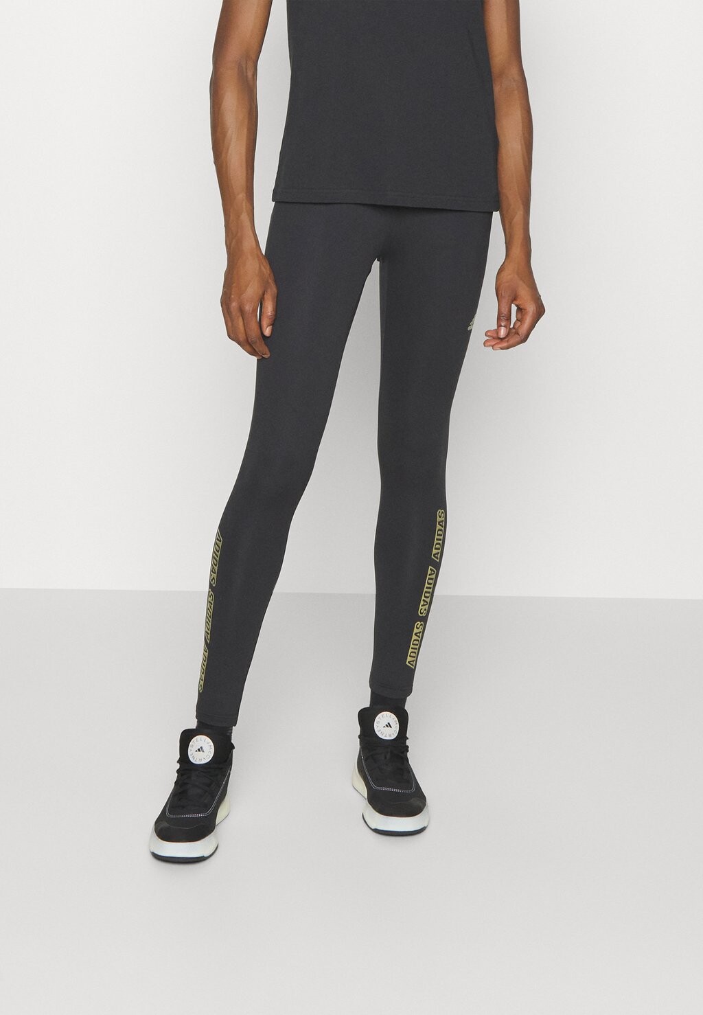 

Леггинсы adidas Sportswear, черный