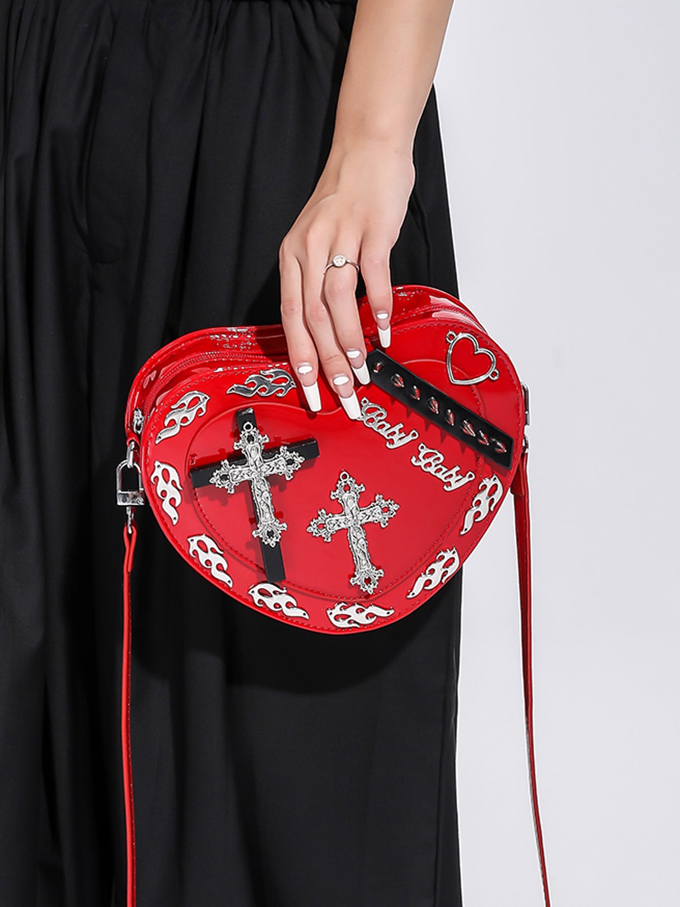 Стиль фанк-панк Сумки-сумки с заклепками в форме сердца в стиле Y2K, красный
