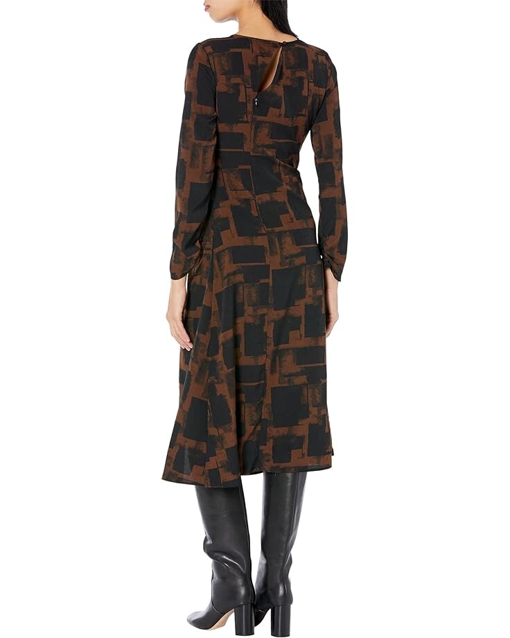 Платье MOON RIVER Printed Back Cutout Midi Dress, цвет Brown Multi платье moon river puff sleeve back cutout midi dress