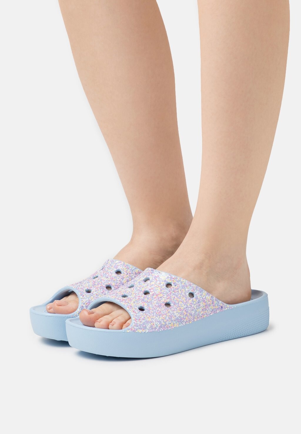 

Шлепанцы Crocs