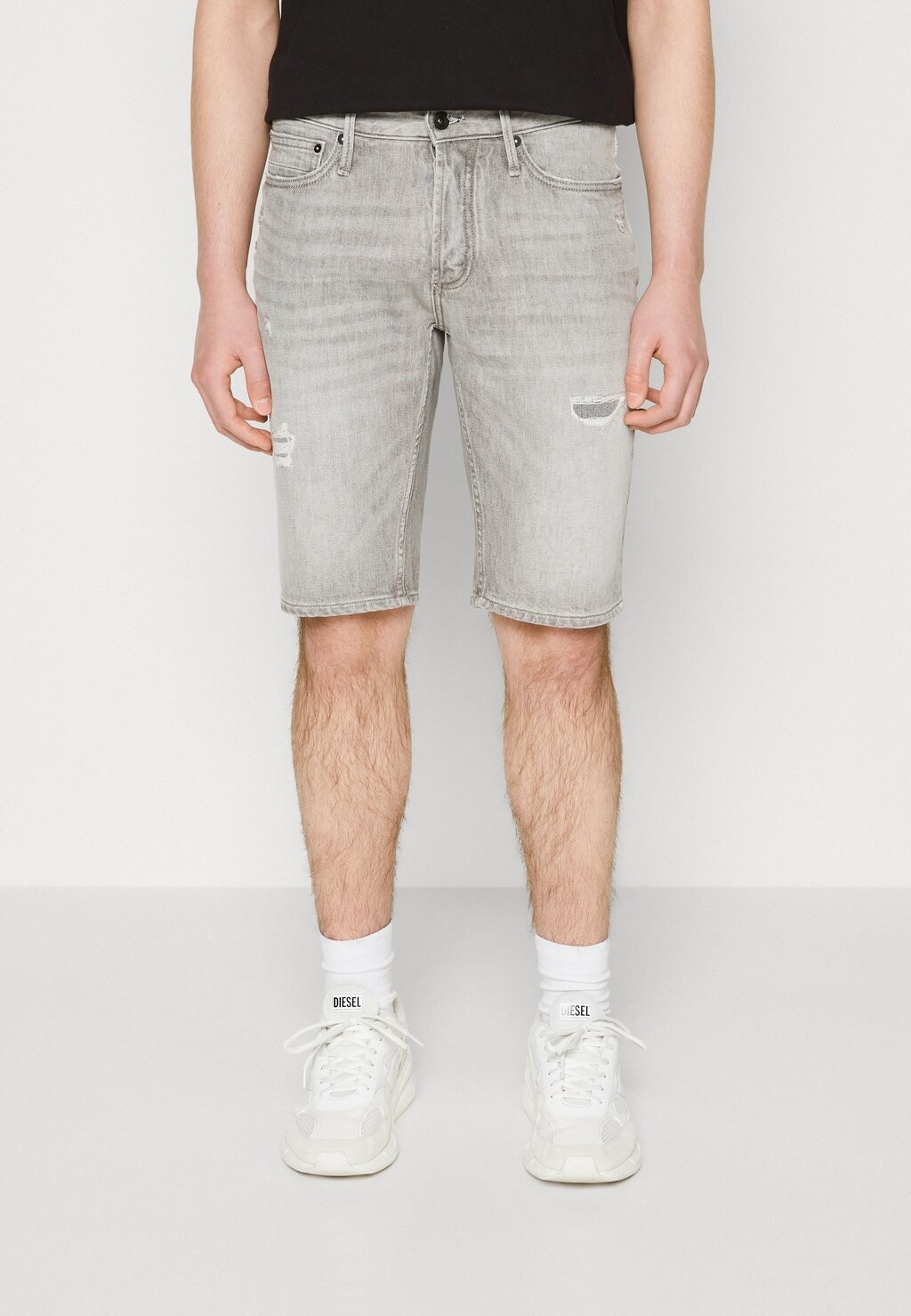 

Джинсовые шорты Denham