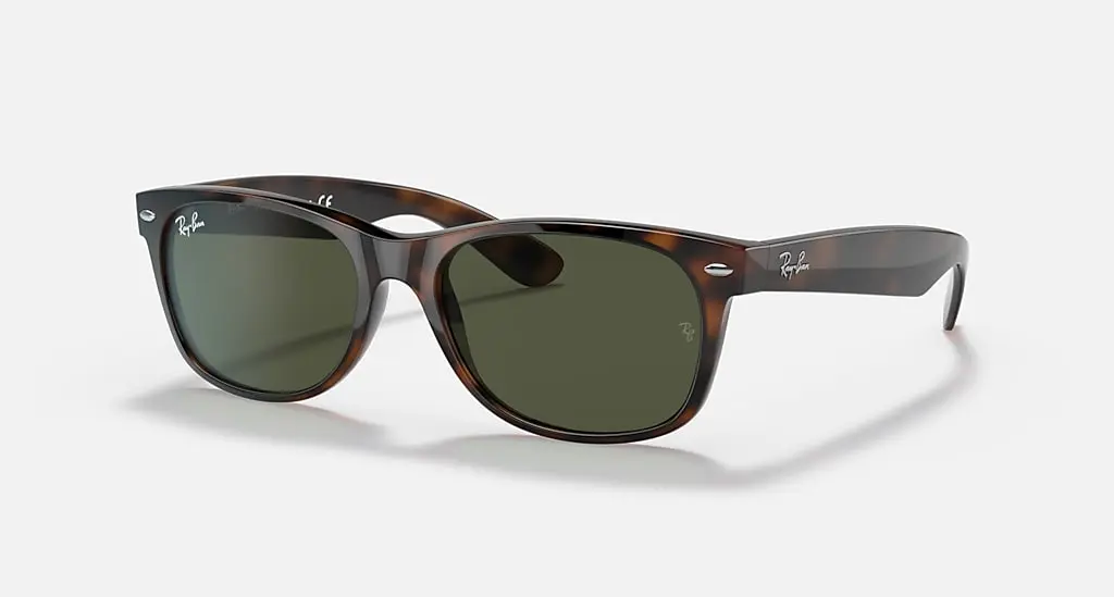 

Солнцезащитные очки Ray-Ban NEW WAYFARER CLASSIC, зеленый