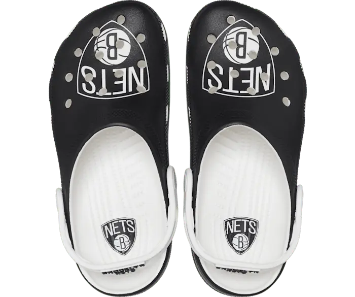 

Классические сабо NBA Brooklyn Nets Crocs женские, цвет White / Black