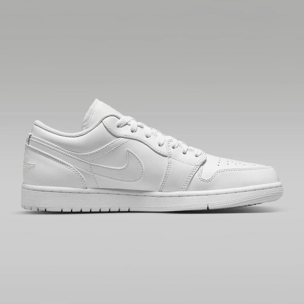 

Кроссовки Nike Air Jordan 1, белый