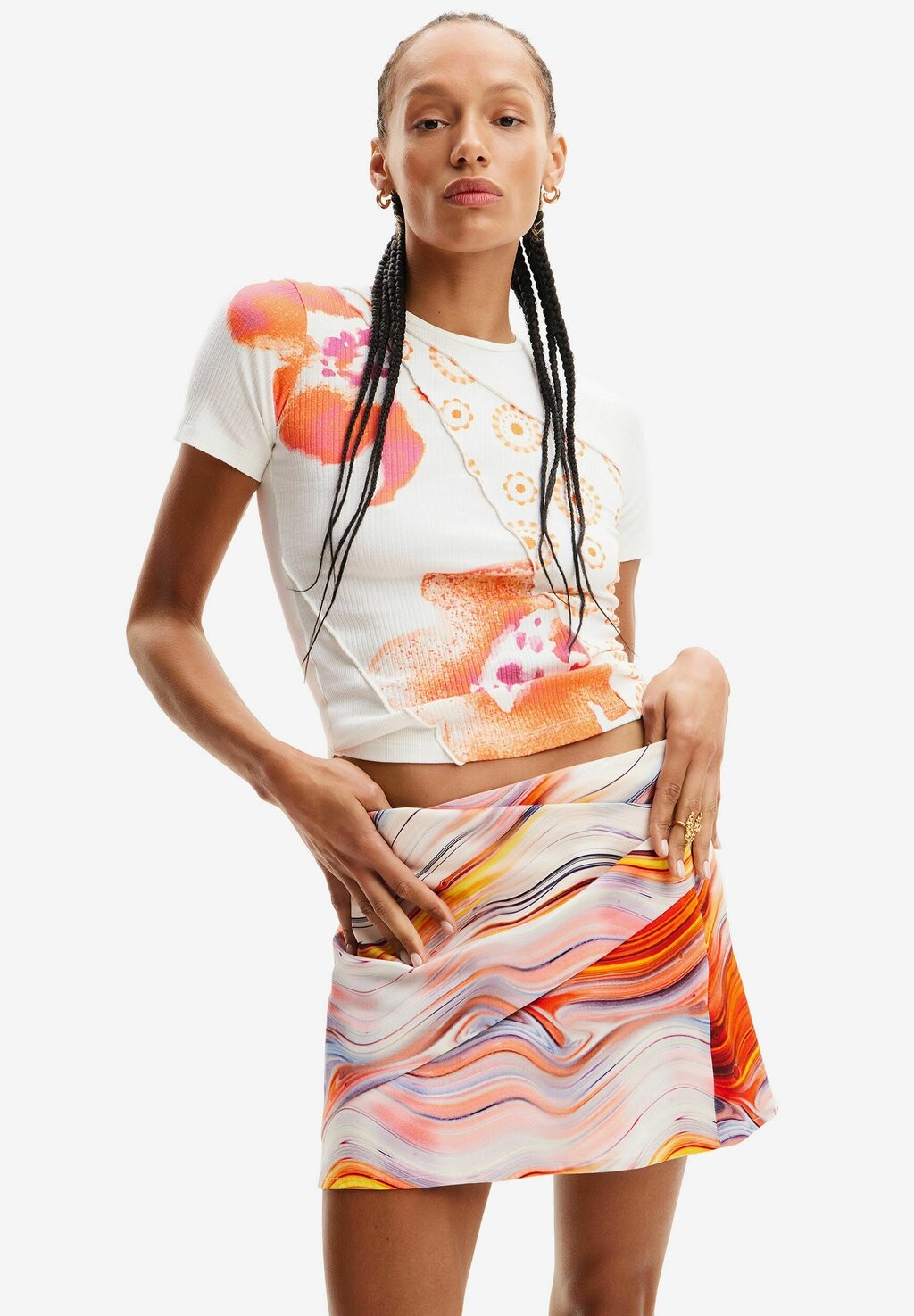 

Футболка с принтом PATCHWORK Desigual, цвет white