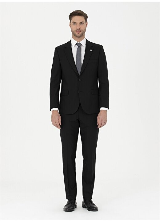 

Черный мужской костюм Slim Fit с нормальной талией S09017/ST Pierre Cardin, черный
