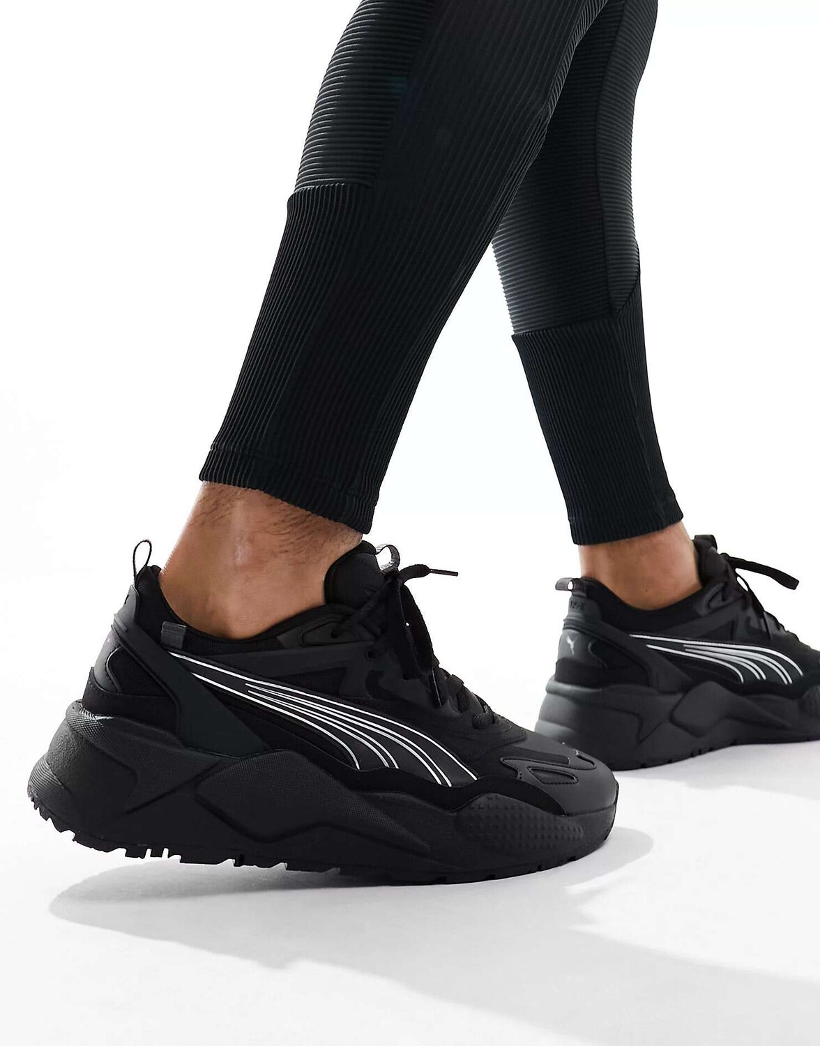

Черные кроссовки со светоотражающими элементами Puma RS-X Efekt, Черный