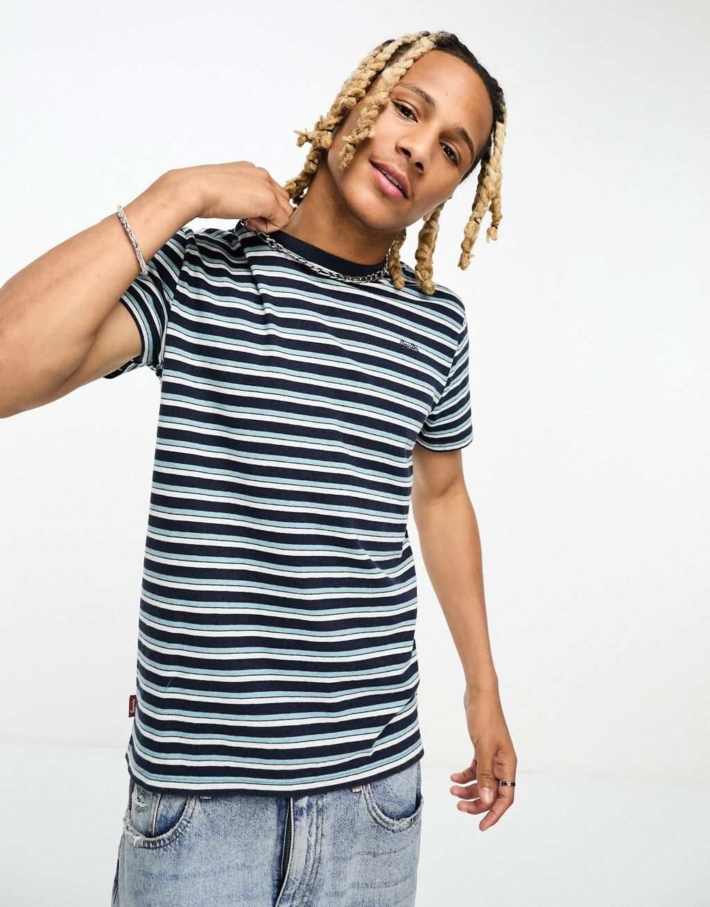 

Зеленая футболка в полоску Superdry Vintage