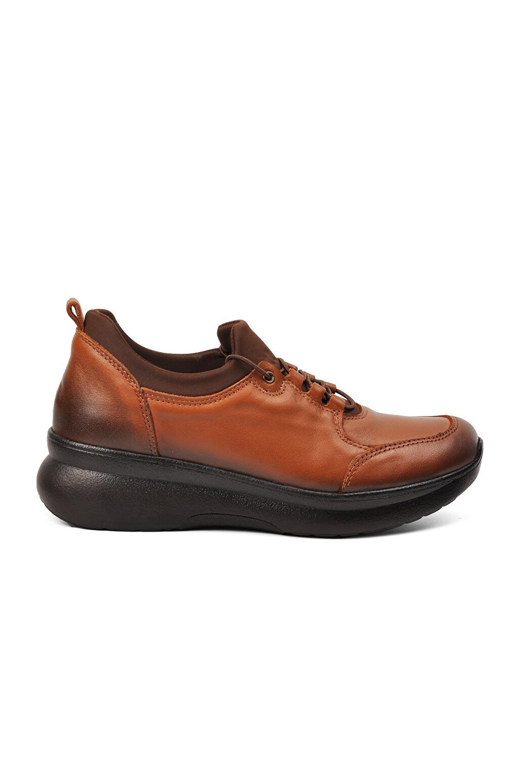 цена Светло-коричневые женские кроссовки из натуральной кожи 1901707K Venüs