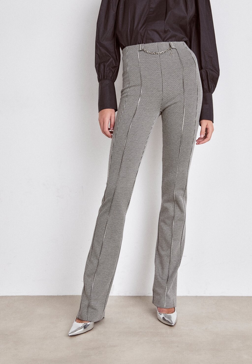 

Брюки Trousers Patrizia Pepe, цвет black/white