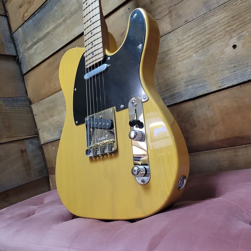 

Электрогитара Fender Limited Edition American Pro II Tele - Butterscotch Blonde