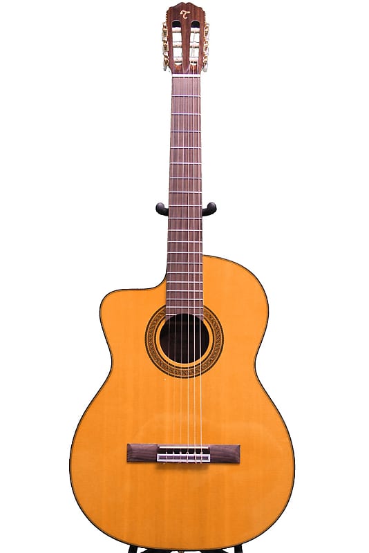 Акустическая гитара Takamine Lefty GC5CELH-NAT Acoustic Electric Classical Cutaway Guitar, GC5CELHNAT