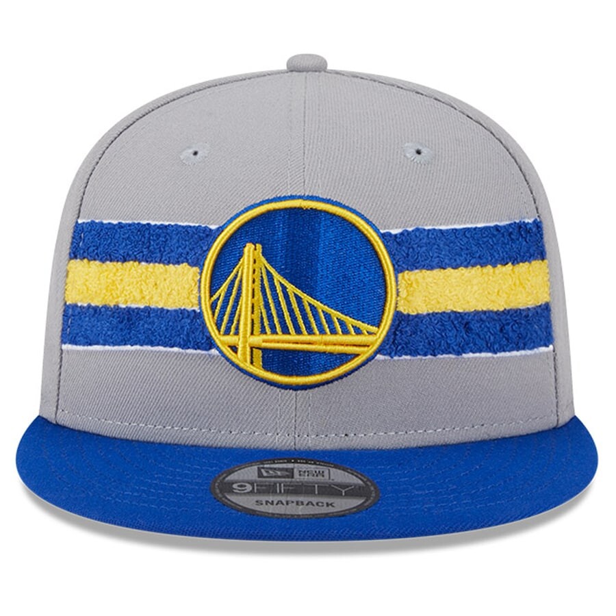 

Бейсболка New Era Golden State Warriors, серый