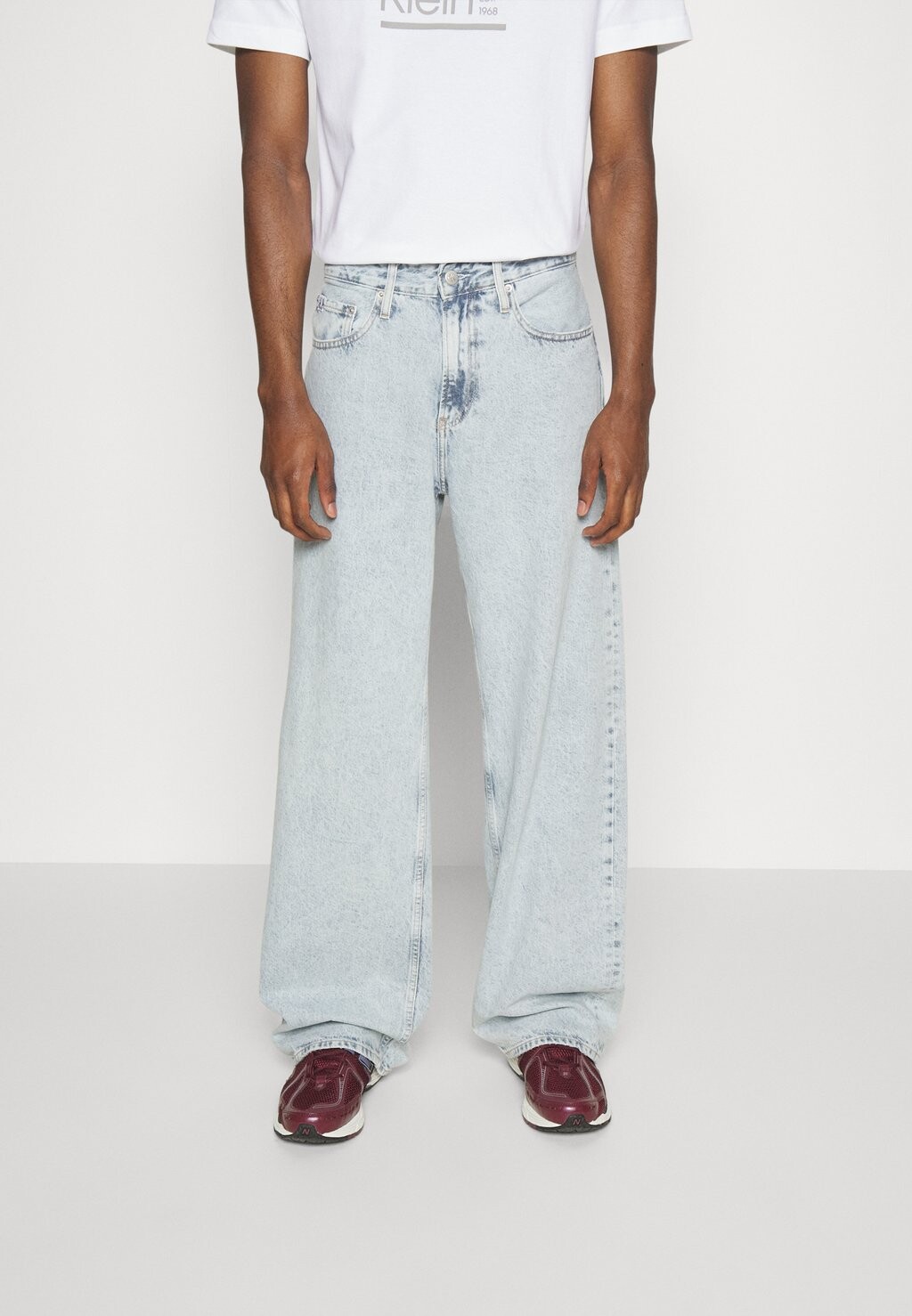 

Джинсы свободного кроя Calvin Klein Jeans
