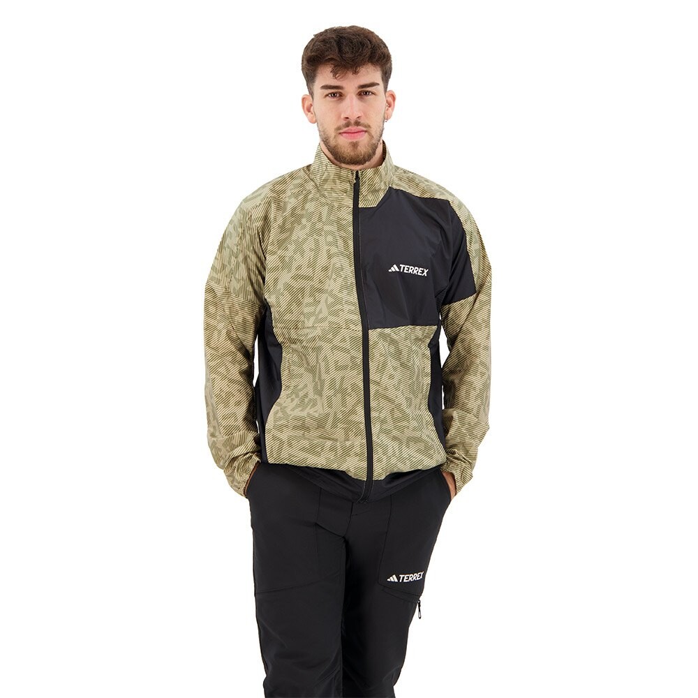 

Куртка adidas Trail Wind, зеленый