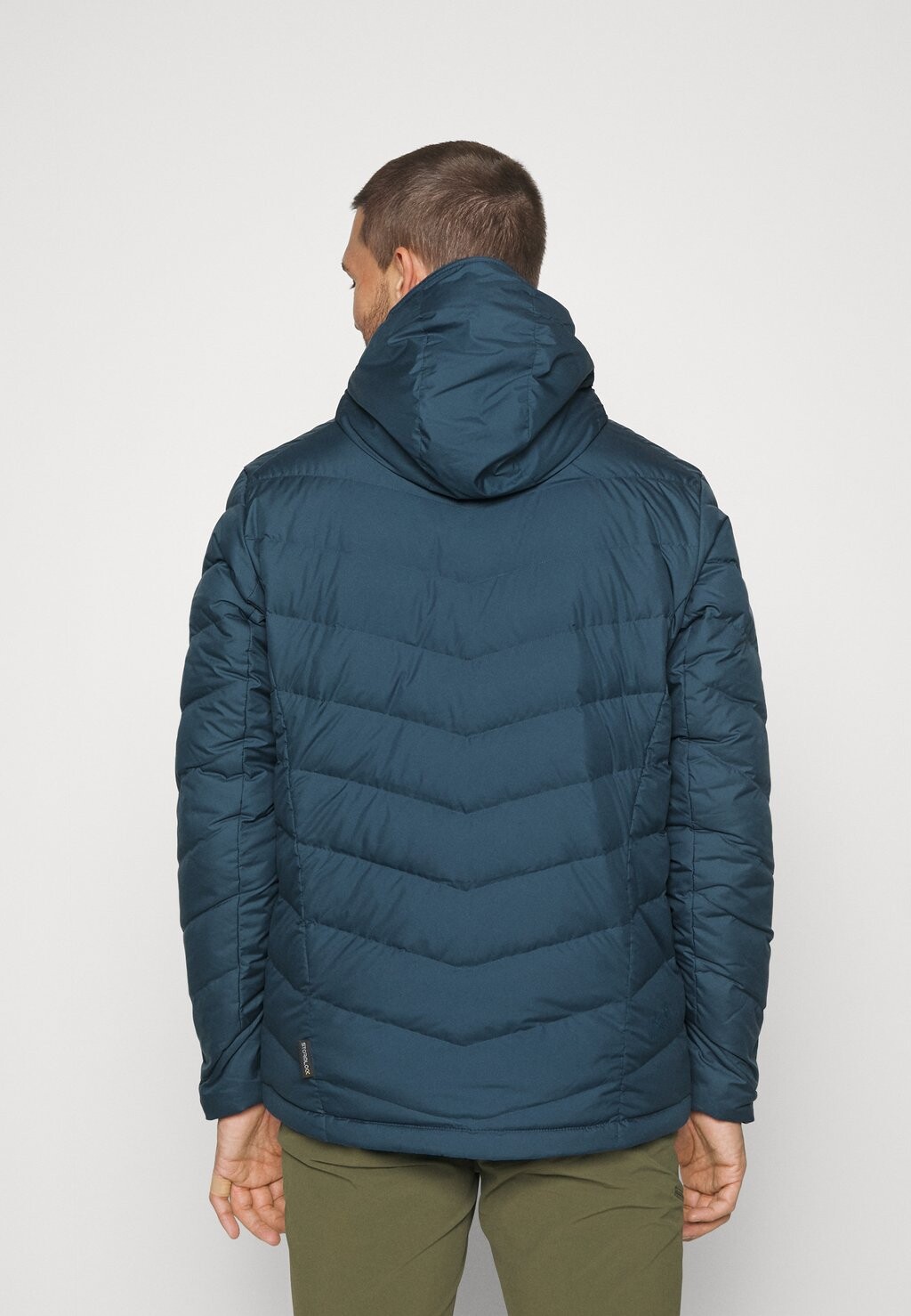 

Куртка зимняя Jack Wolfskin