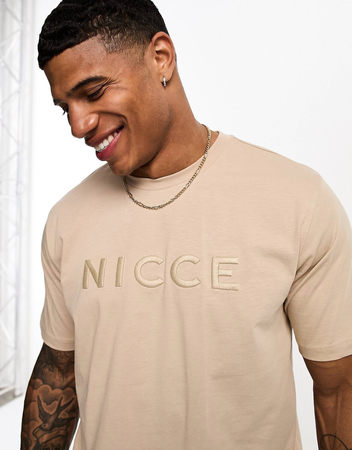 

Бежевая футболка Nicce Mercury