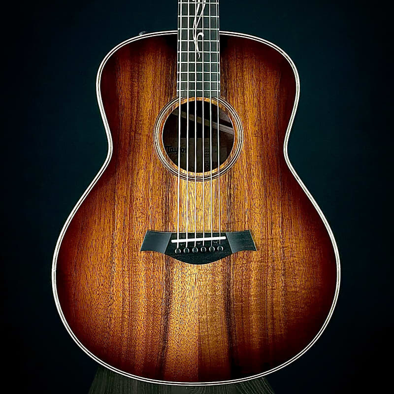 

Акустическая гитара Taylor K21e