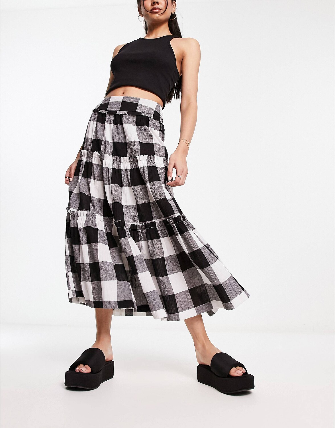 

Ярусная юбка миди в мелкую клетку ASOS DESIGN