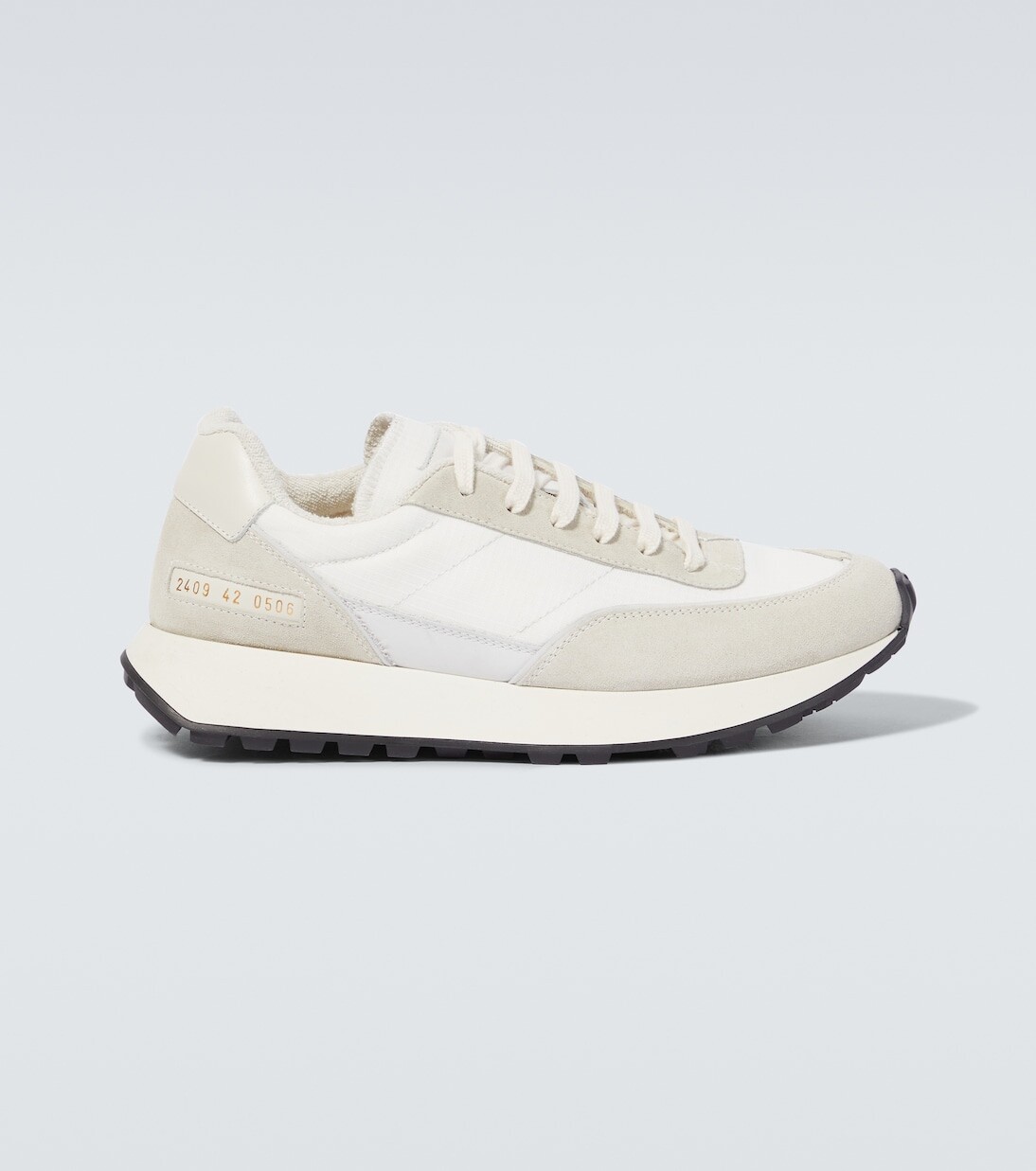 

Кроссовки Track Classic из замши Common Projects, белый