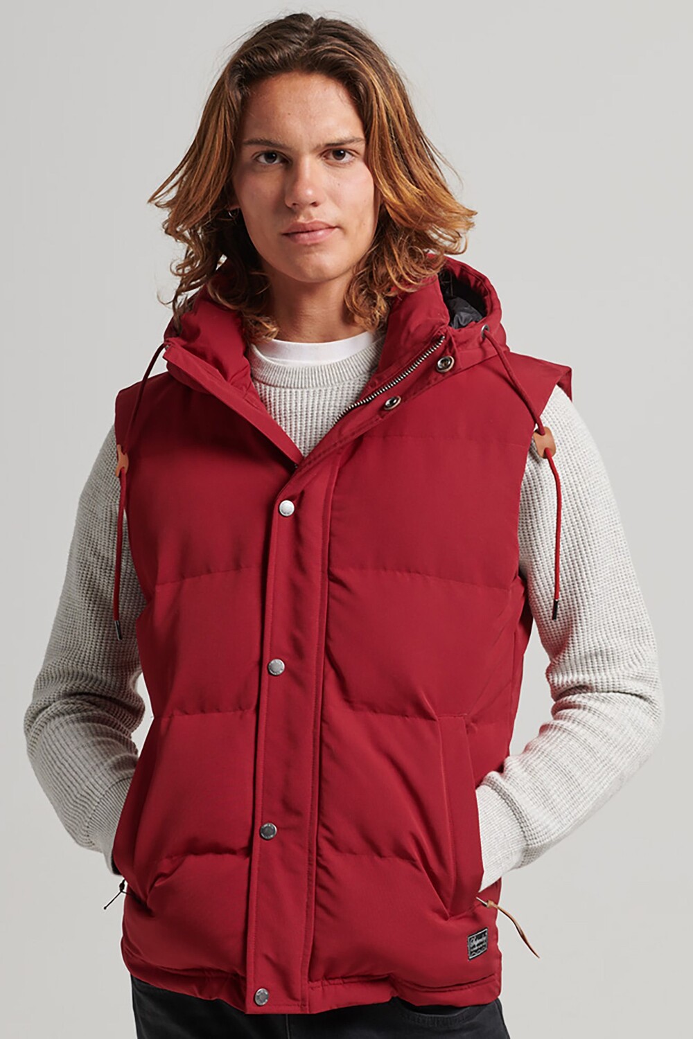 

Жилет Everest с капюшоном Superdry, красный