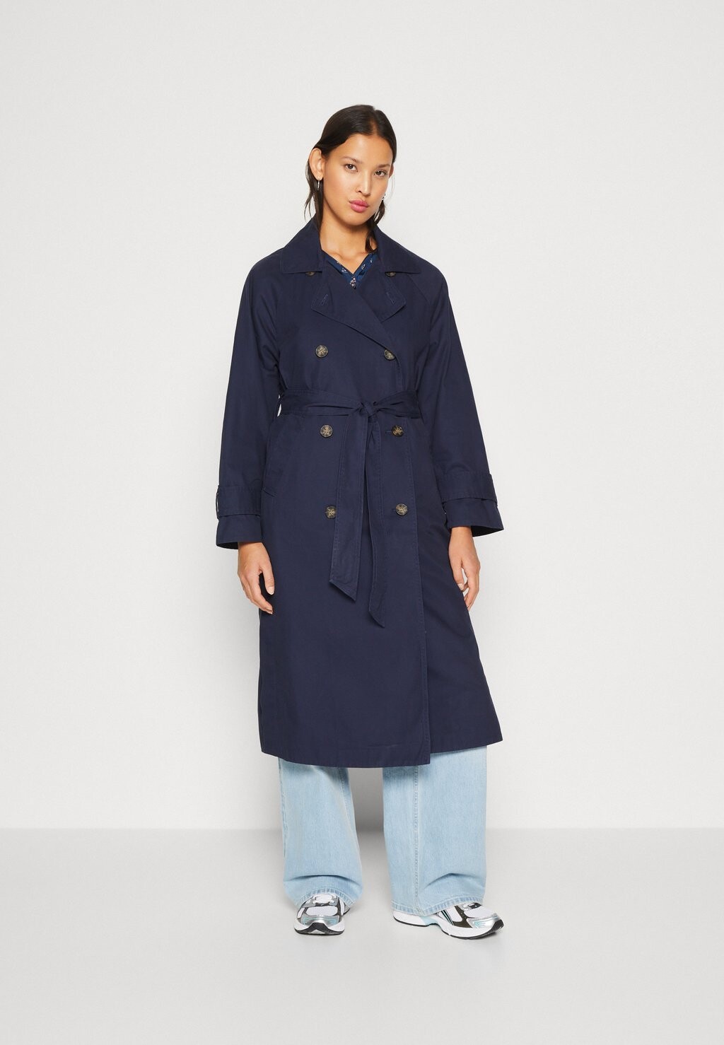 

Тренч Monki