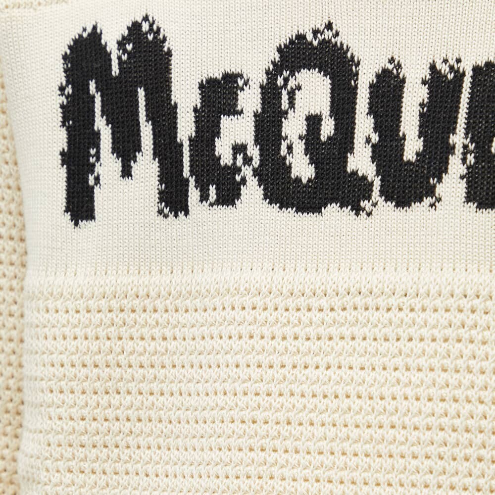 

Alexander McQueen Круглый трикотаж с логотипом в стиле интарсия-граффити
