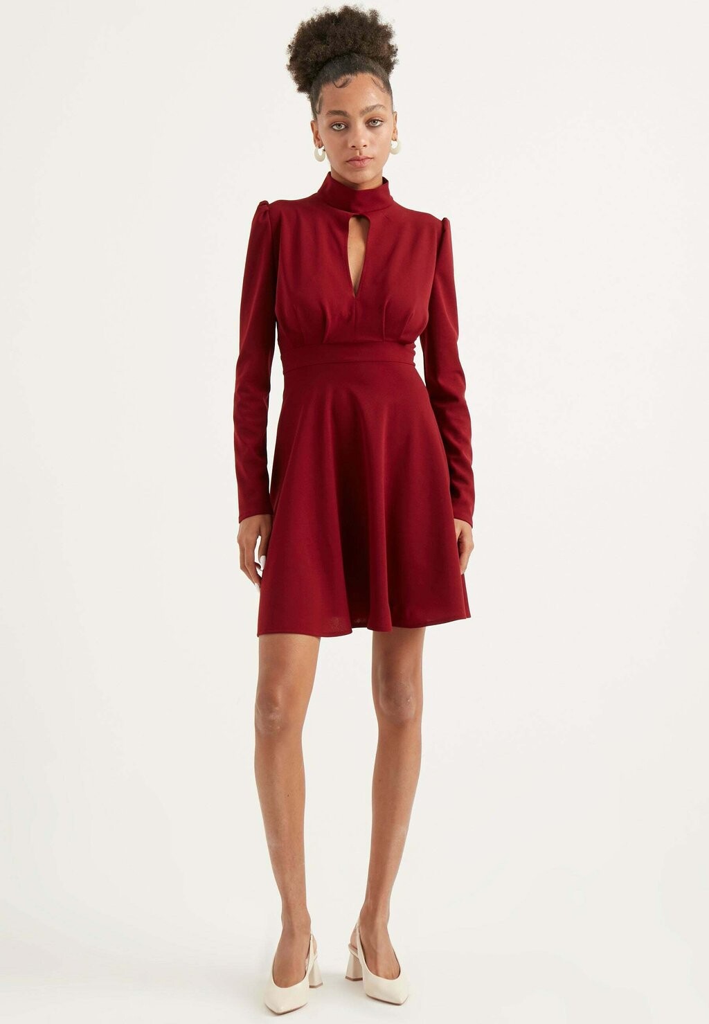 

Летнее платье Open Front Herita, цвет dark red