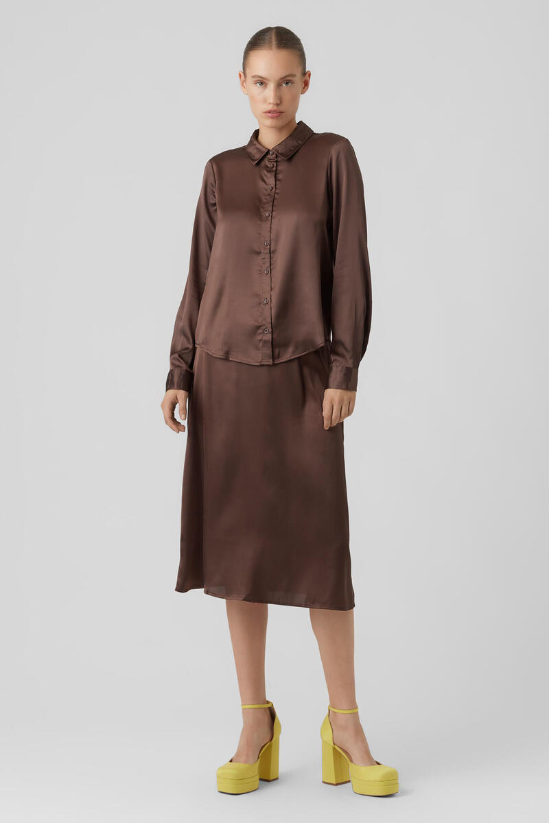 цена Базовая женская рубашка с длинным рукавом Vero Moda, коричневый