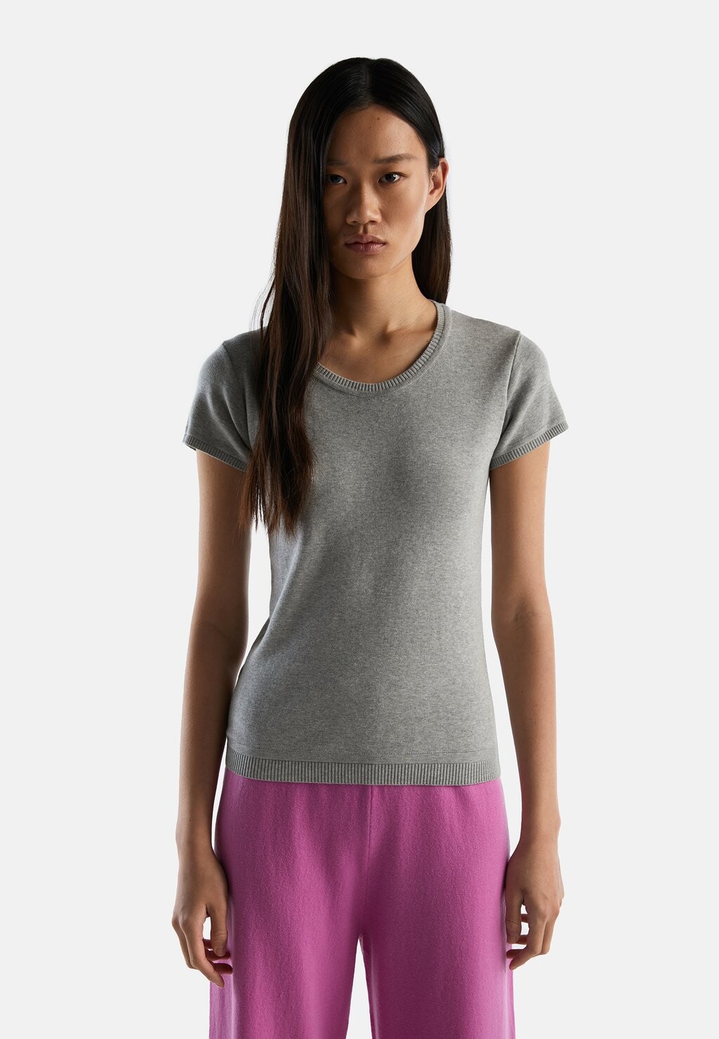 

Базовая футболка United Colors of Benetton