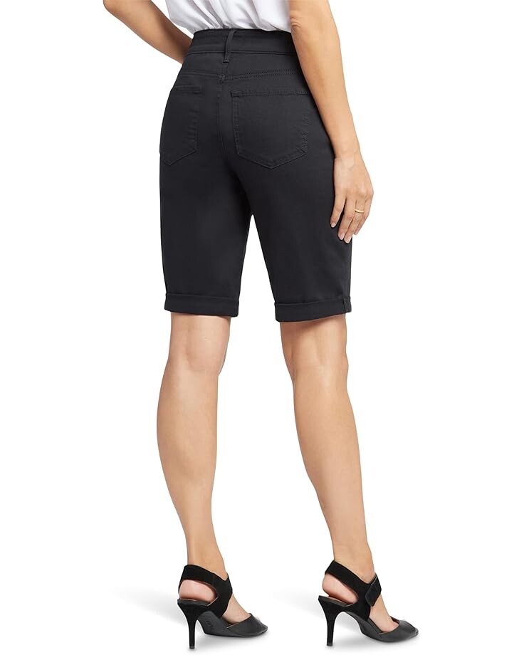 

Шорты NYDJ Briella Shorts Roll Cuff in Black, черный