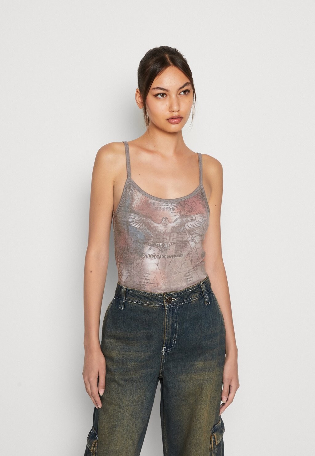 

Топ BDG Urban Outfitters