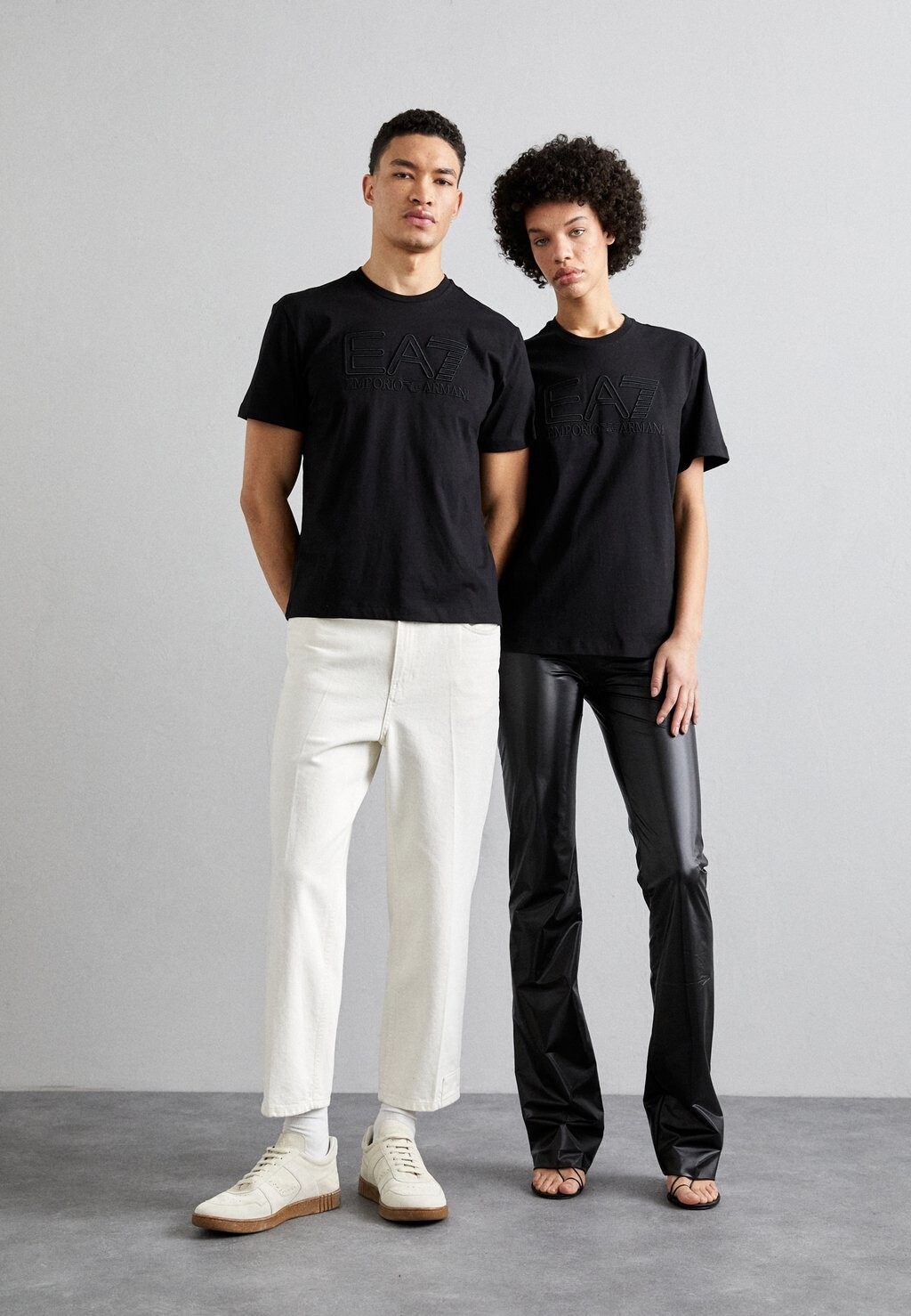 

Футболка с принтом Unisex EA7 Emporio Armani, черный