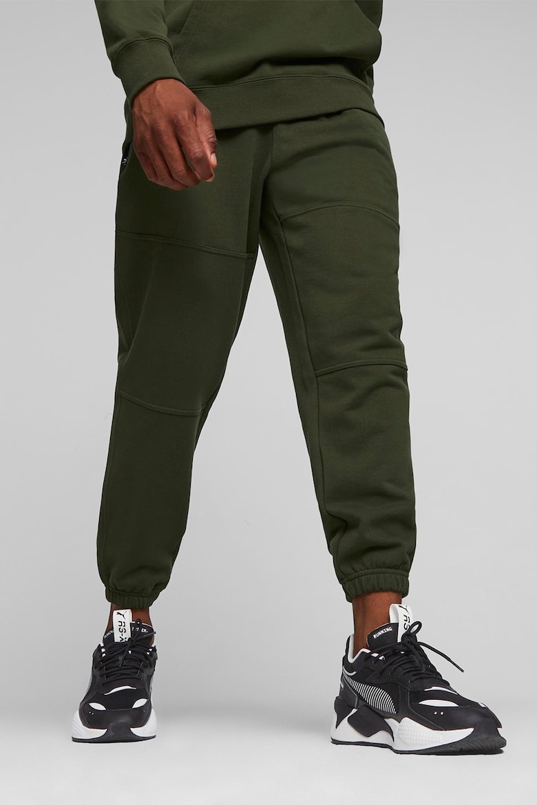 цена Спортивные брюки DOWNTOWN Puma, зеленый