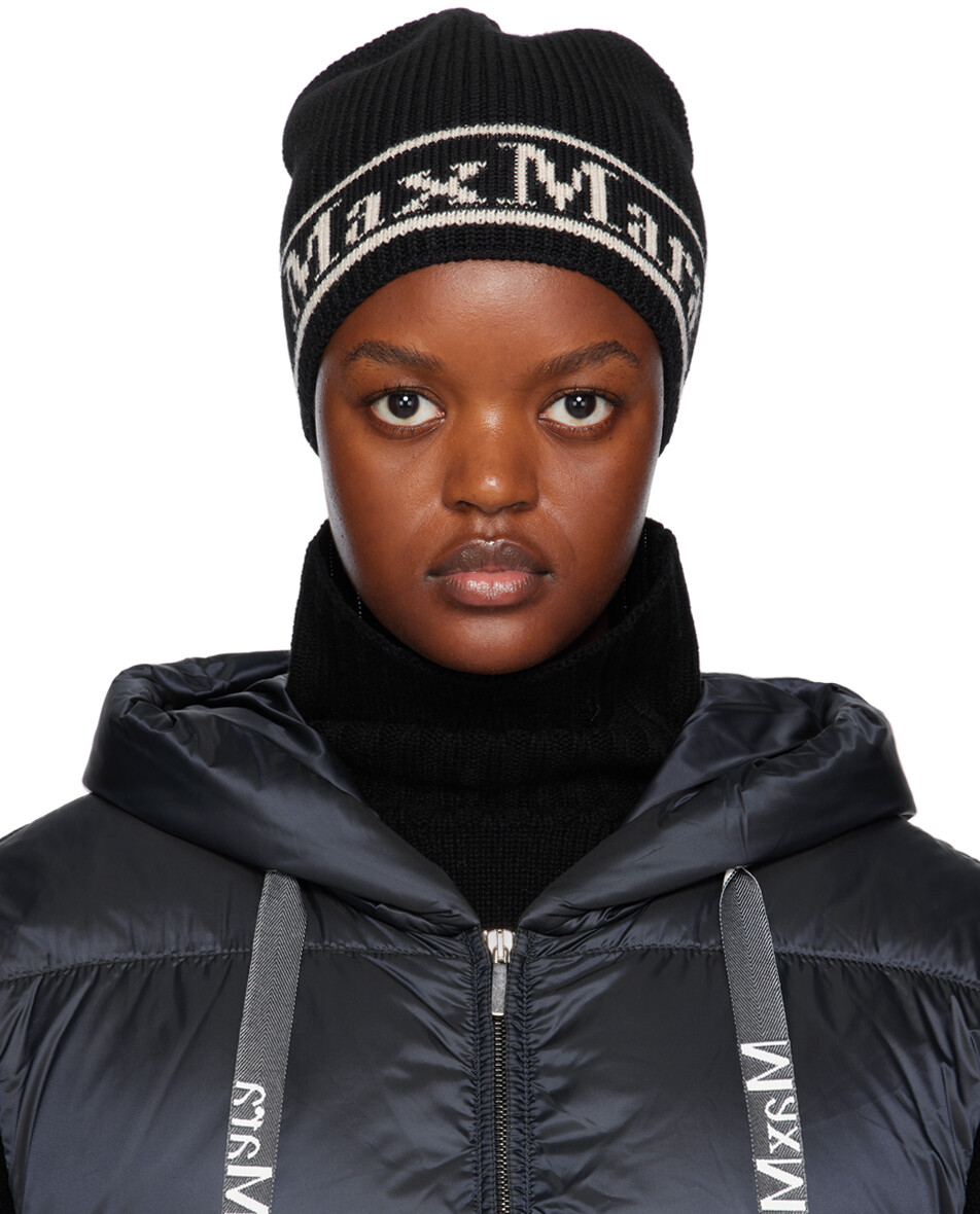 

Черная шапка Educata Max Mara