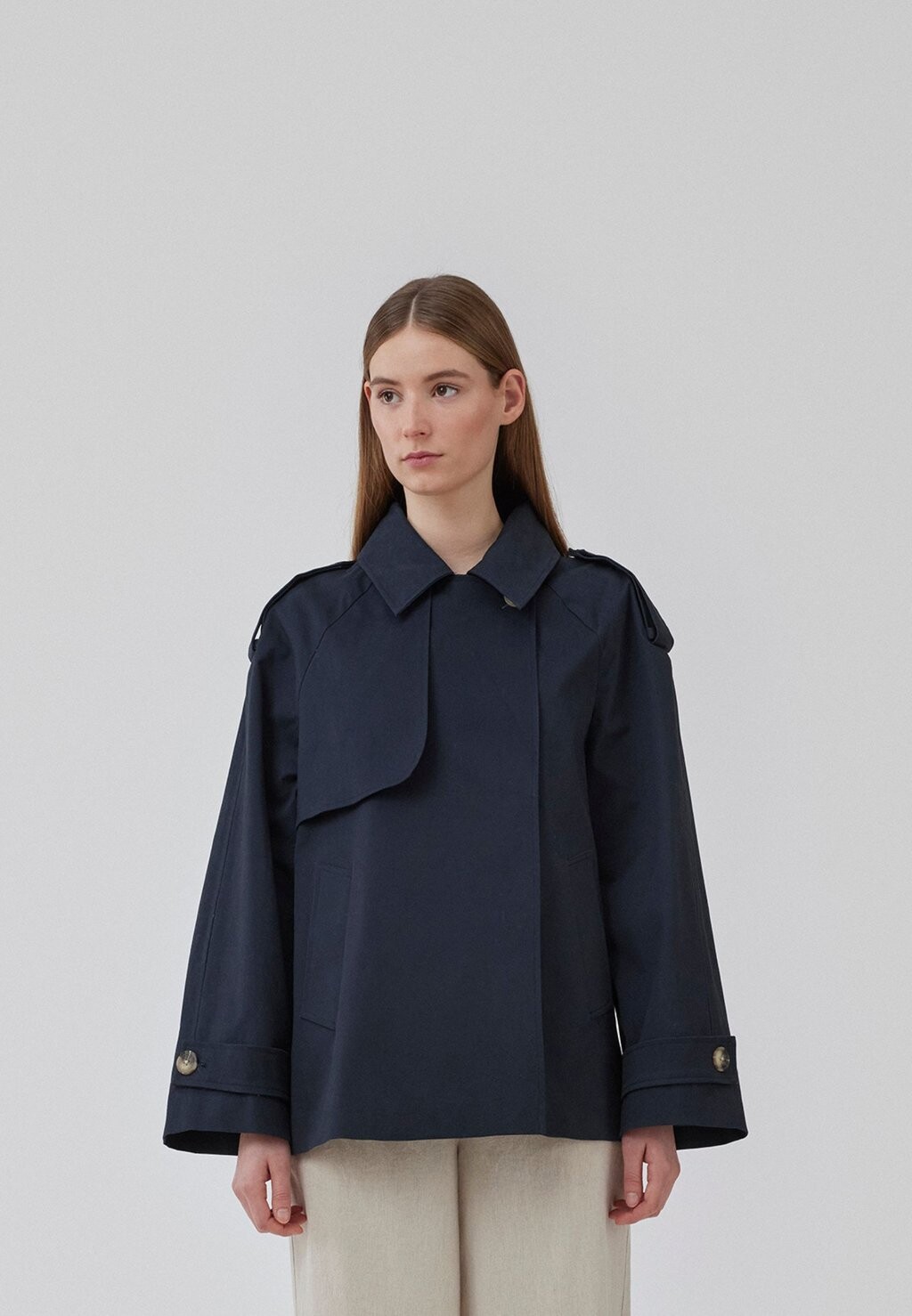

Короткое пальто CLARA JACKET Modström, военно-морской