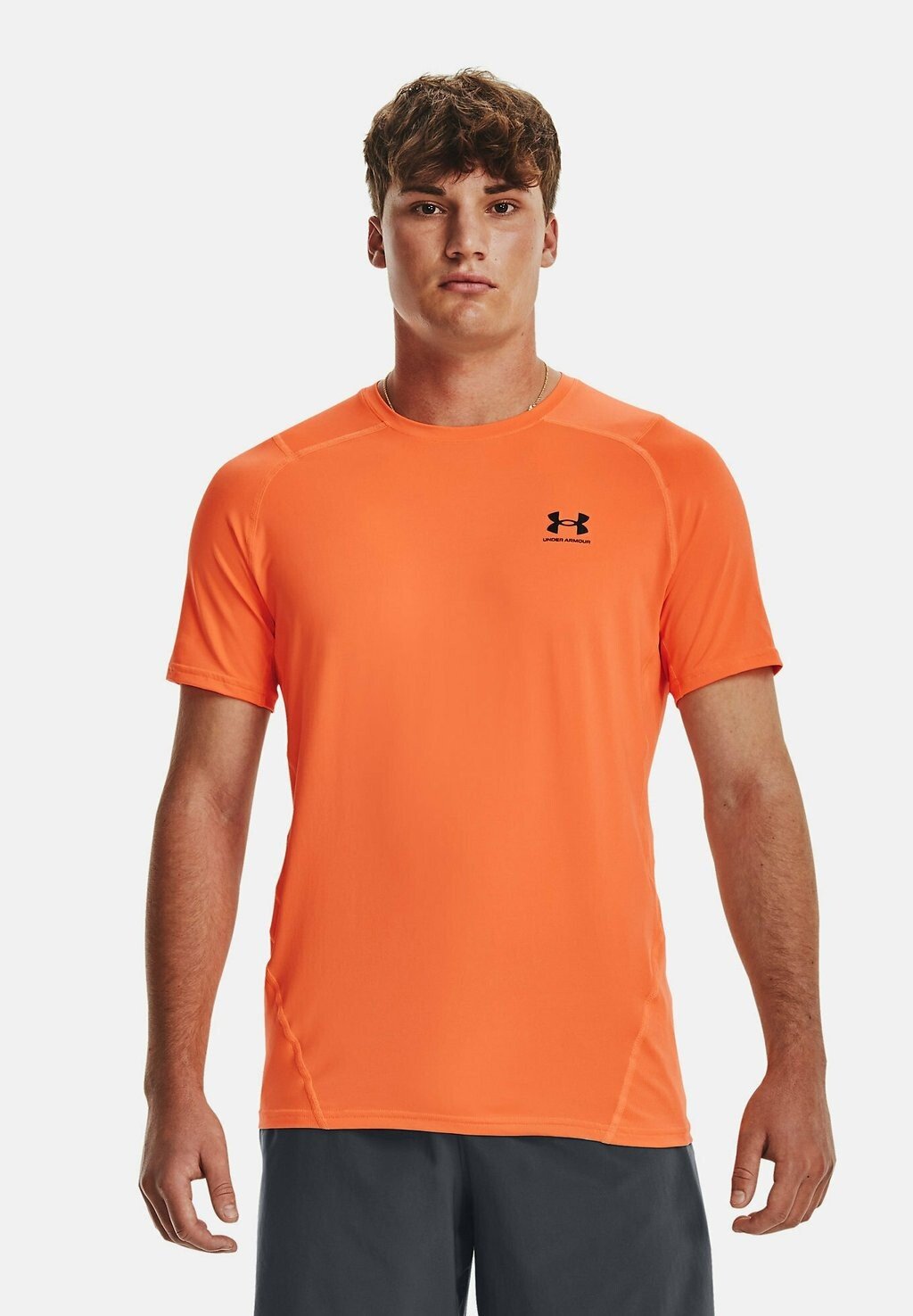 

Базовая футболка HG SS Under Armour, оранжевый взрыв
