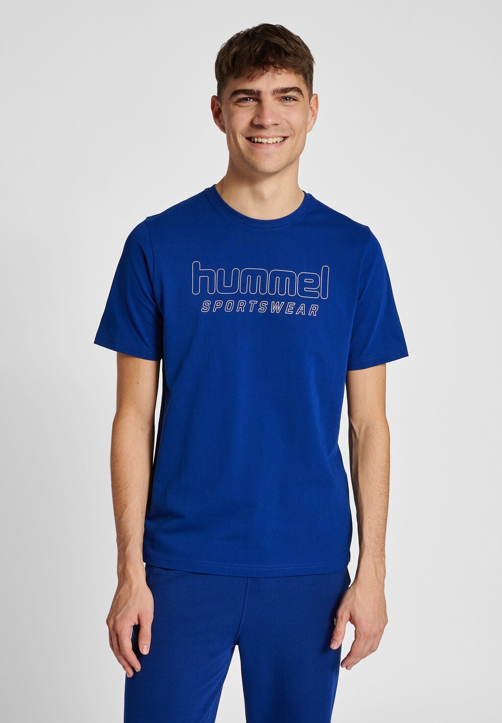 

Футболка с принтом Hummel, синий