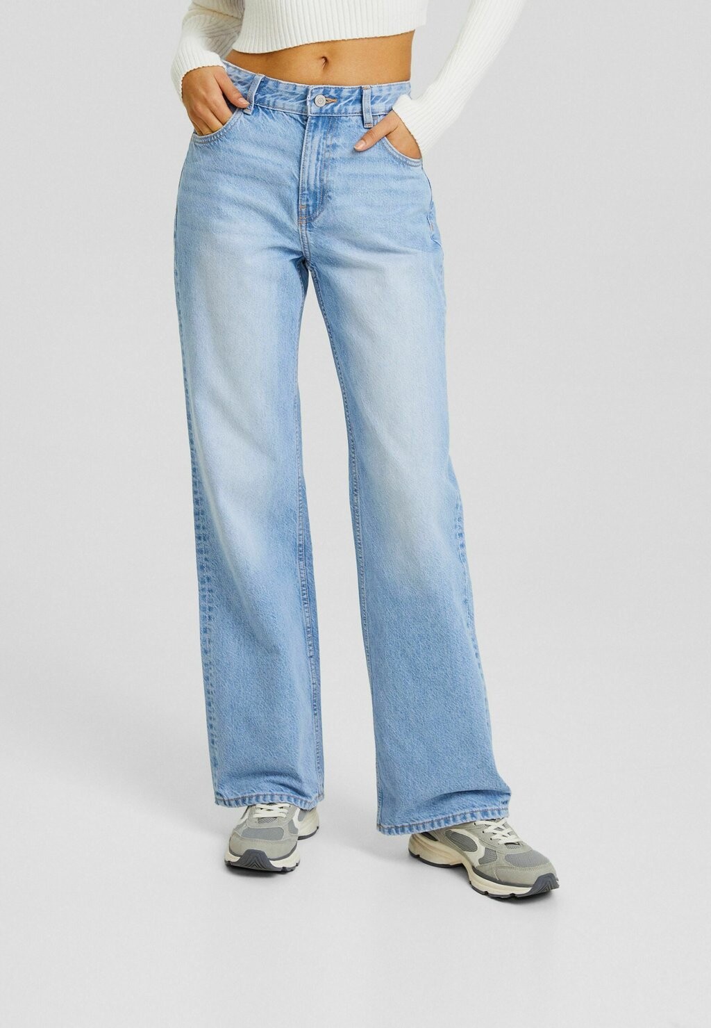 

Джинсы Baggy Wide-Leg Bershka, цвет light blue denim