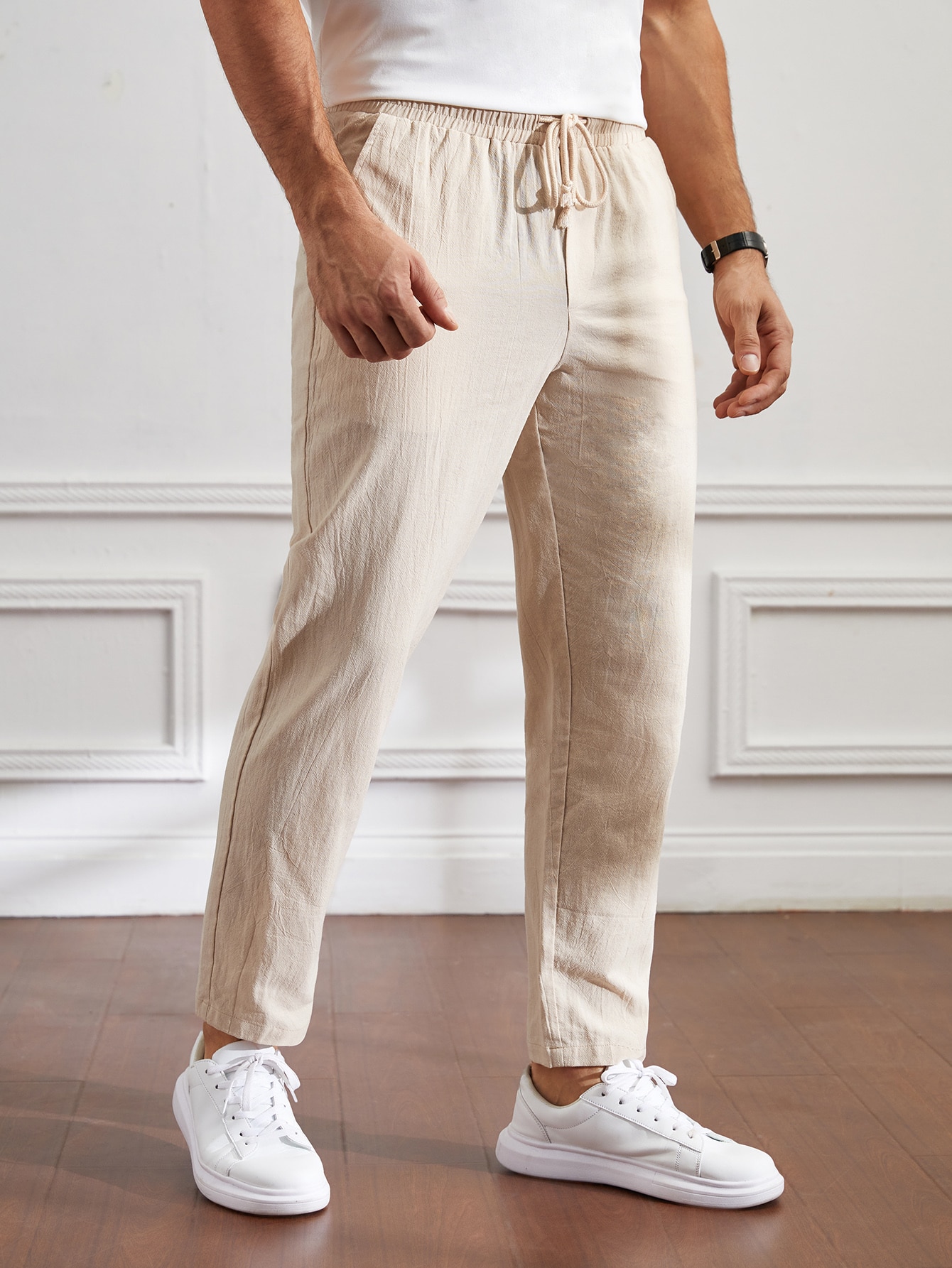 цена Мужские повседневные зауженные брюки из однотонной ткани Manfinity Basics, бежевый
