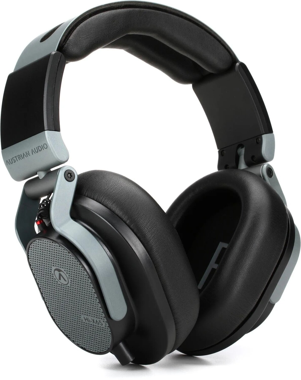 

Профессиональные наушники-вкладыши открытого типа Austrian Audio Hi-X65